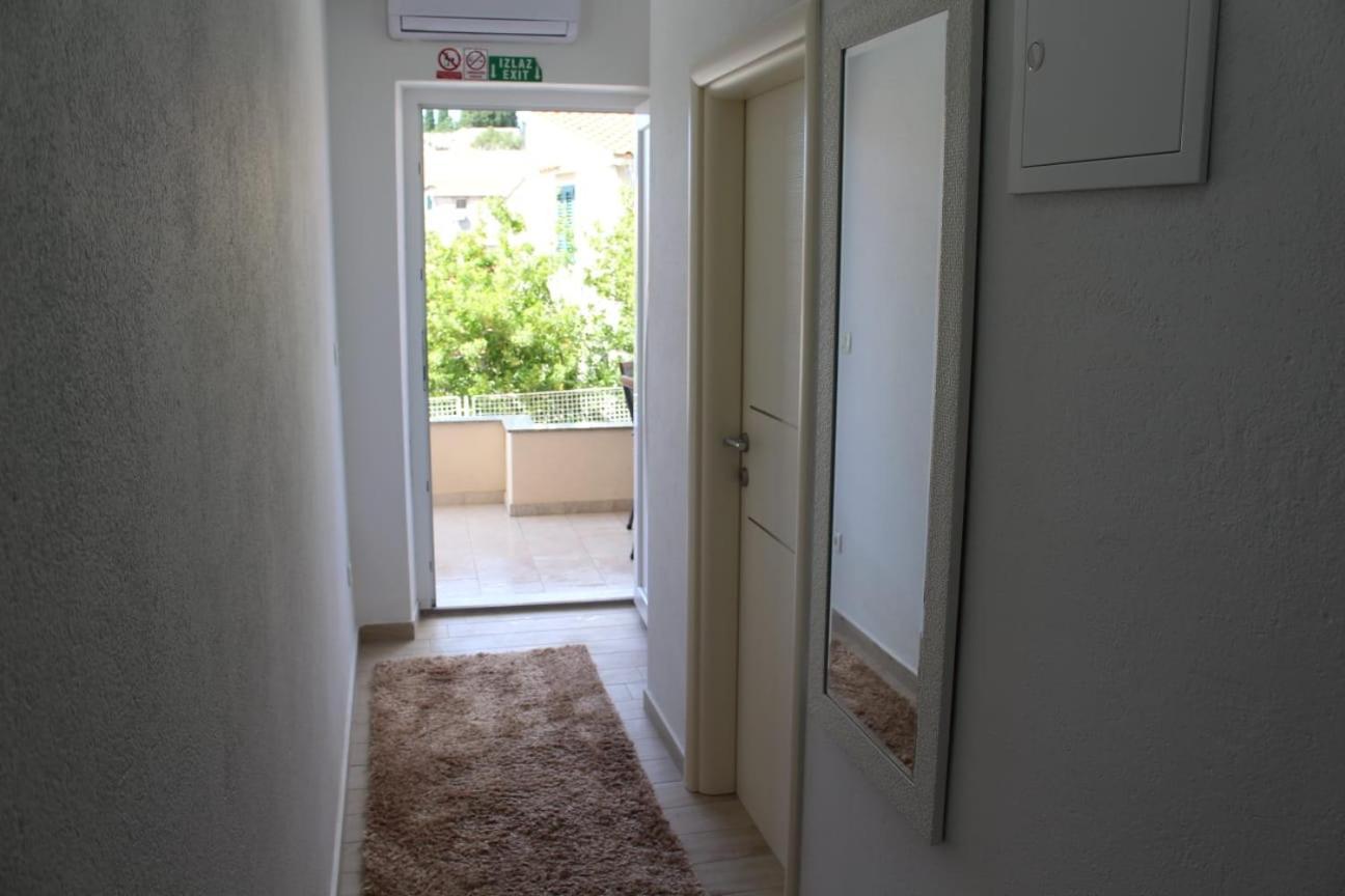 Apartments Agata Sibenik Exterior photo